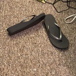 flip flops